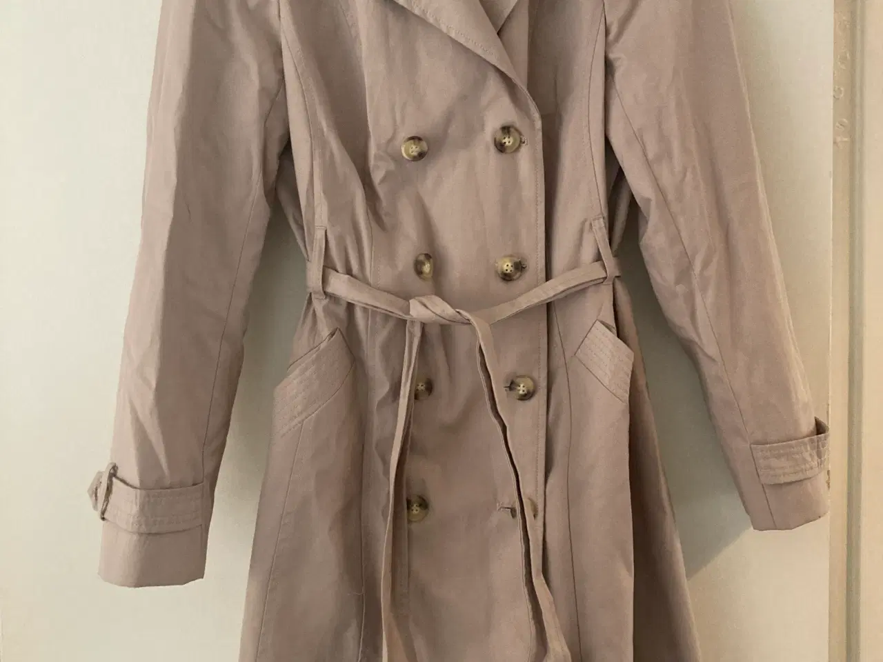 Billede 1 - Trenchcoat i beige 