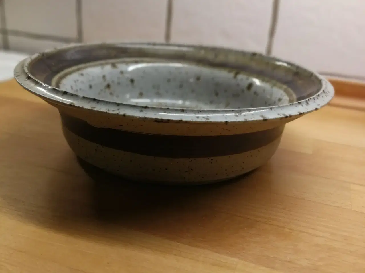 Billede 1 - Skål i keramik. 