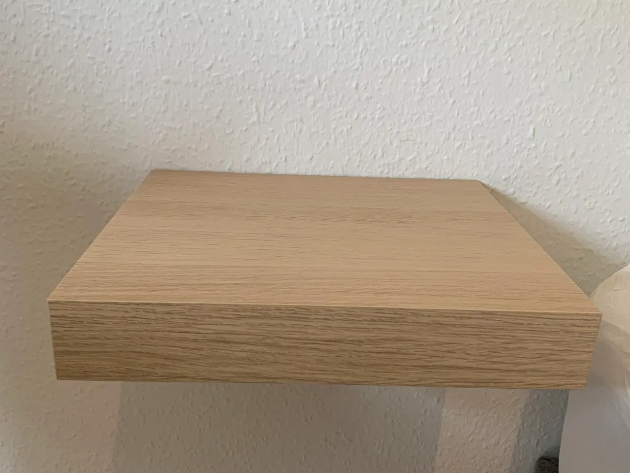 Billede 1 - Svævehylde fra IKEA