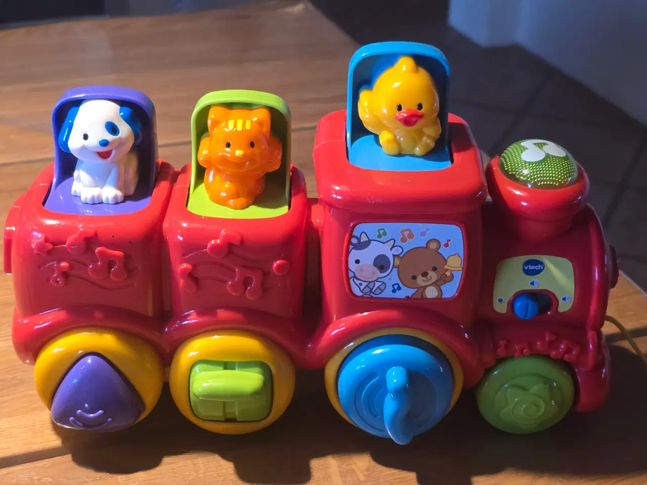 Billede 1 - Vtech babytog med pop up venner