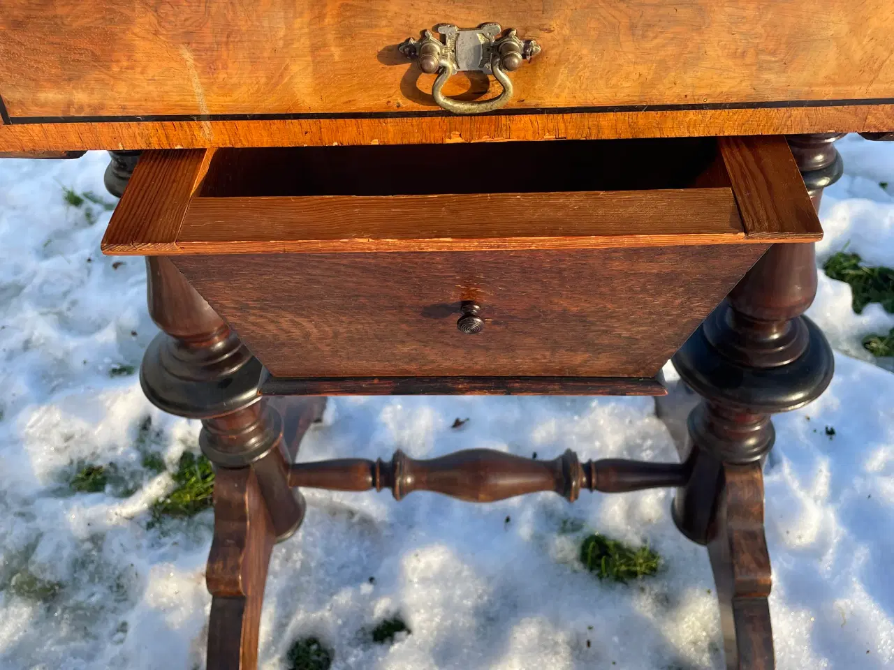 Billede 4 - Sybord med skuffe og underskuffe. 