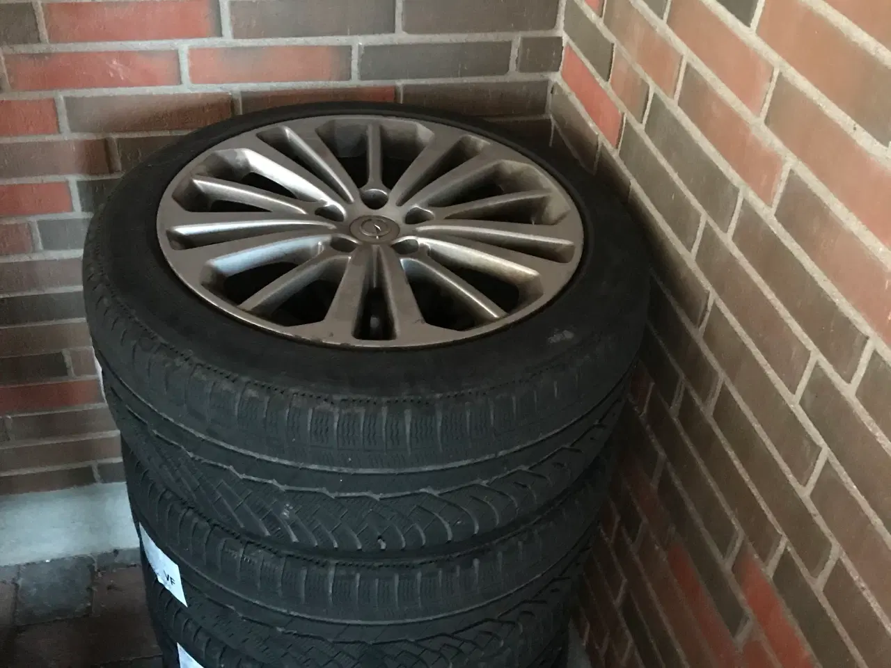 Billede 1 - 4 stk. vinterdæk på fælge