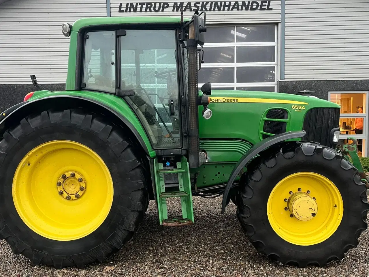 Billede 6 - John Deere 6534 Premium med frontlift og frontPTO