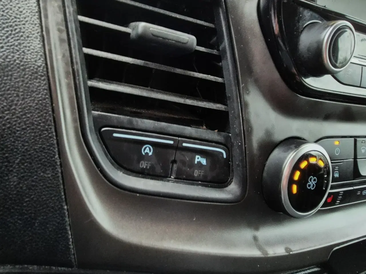 Billede 22 - Ford Transit Custom / nysynet og nyserviceret / træk / 2.0 TDCI 130 hestekræfter