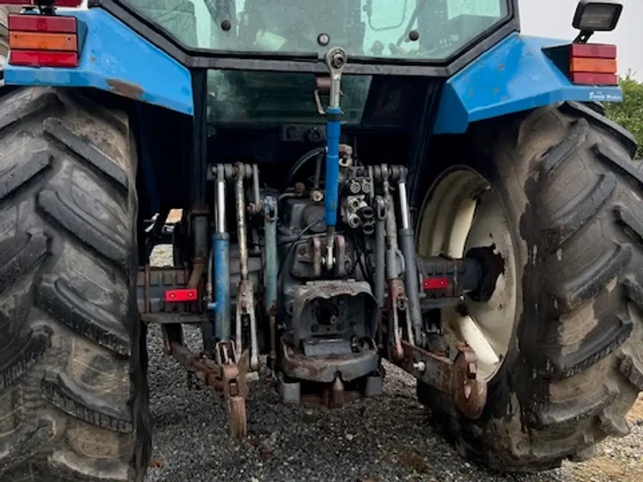 Billede 4 - Traktor NH Ford8340
