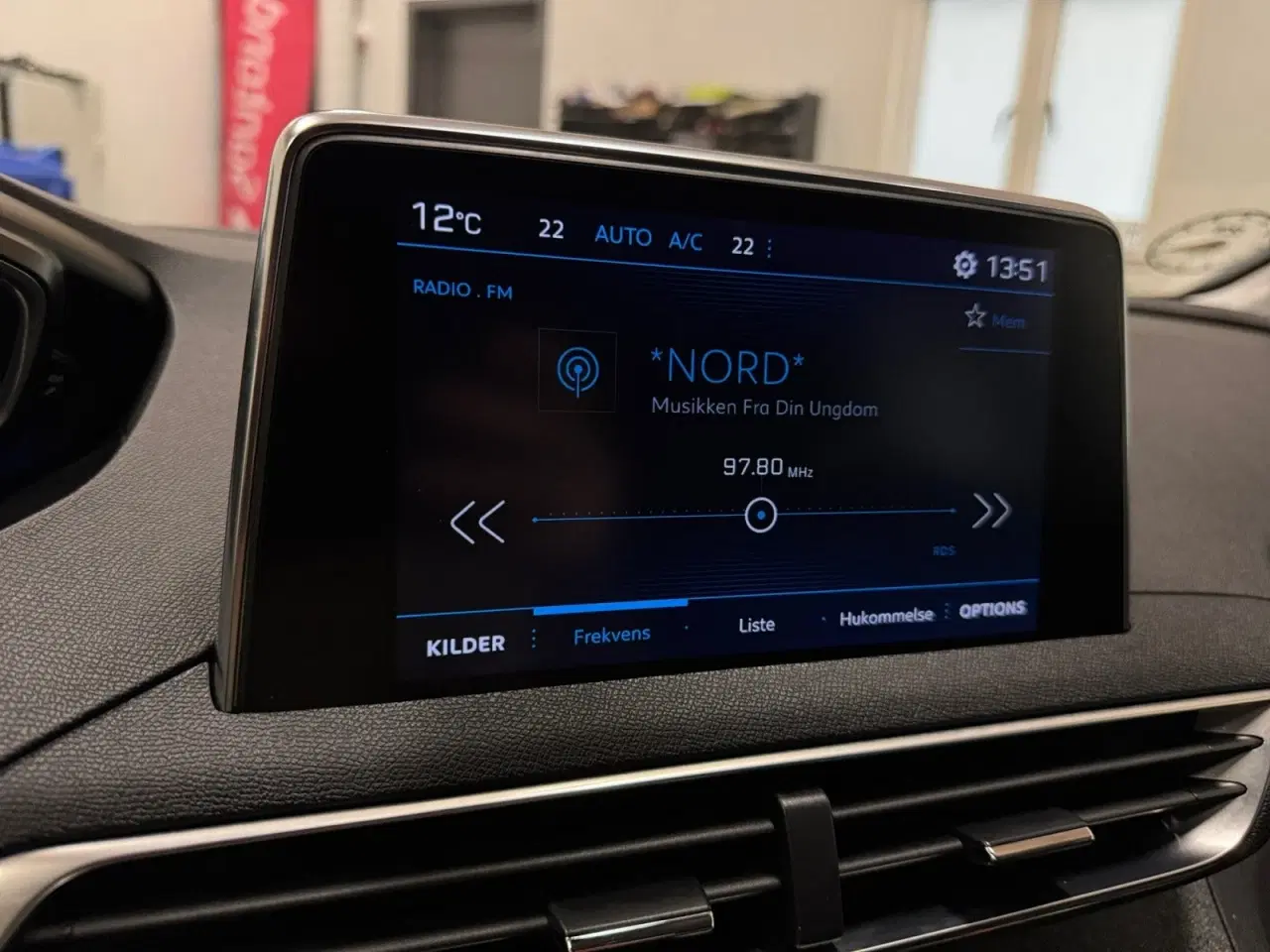 Billede 9 - Peugeot 5008 1,2 e-THP 130 Allure EAT6 7prs