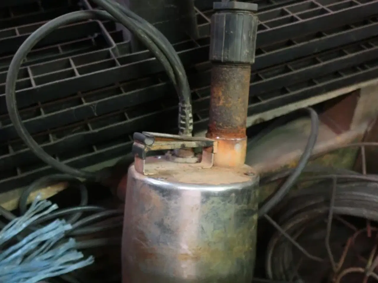 Billede 5 - Div. Dykpumper bl.a. SEASON PUMP samt plastikpaller