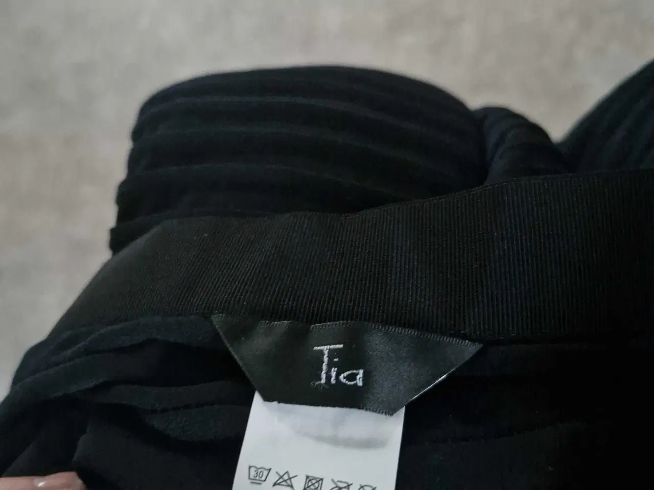 Billede 1 - Nederdel 