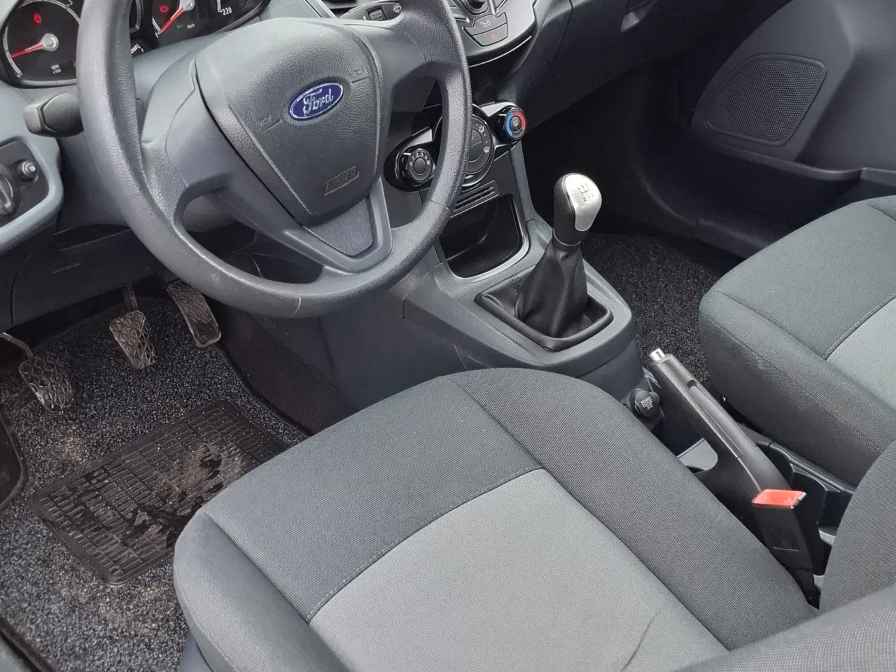Billede 6 - Ford Fiesta 1.25 benzin