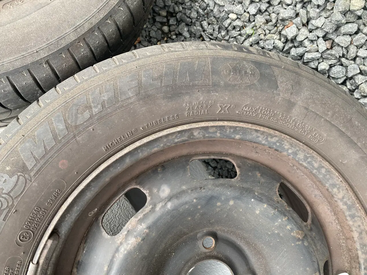 Billede 4 - Sommerdæk på stålfælge