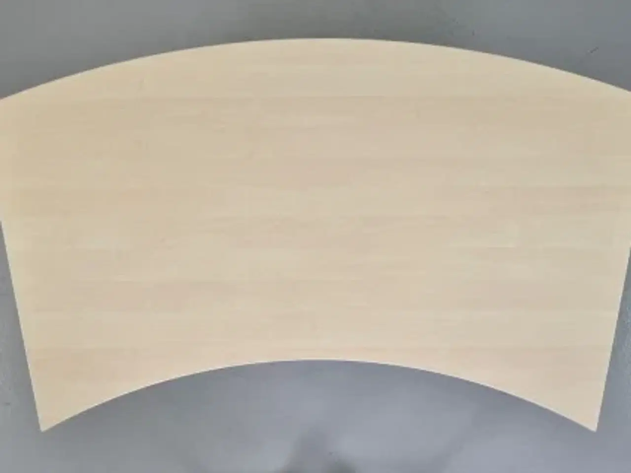 Billede 1 - Buet bordplade med birkelaminat og abs kant, 165 cm.