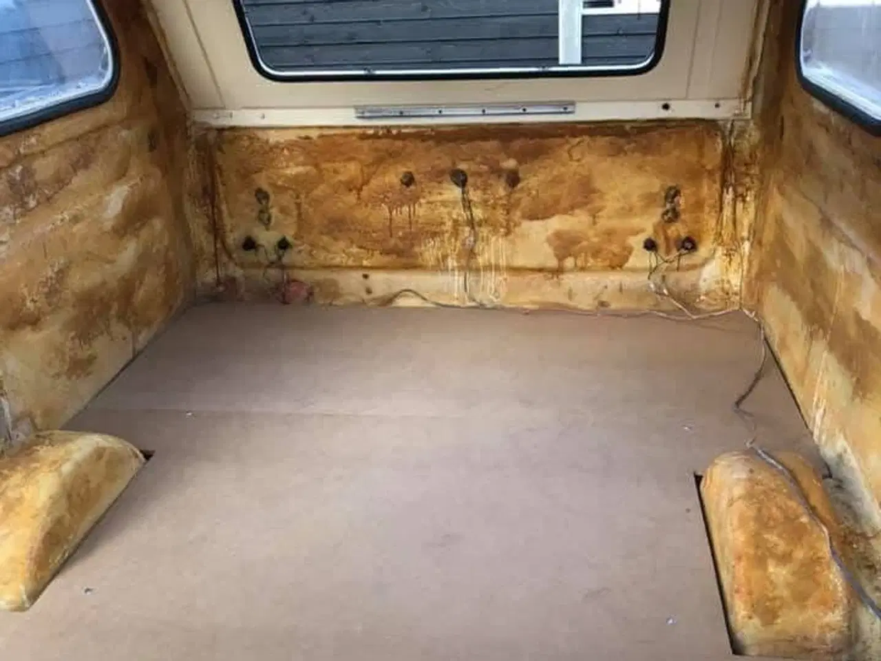 Billede 10 - Lille nyistandsat Safari campingvogn