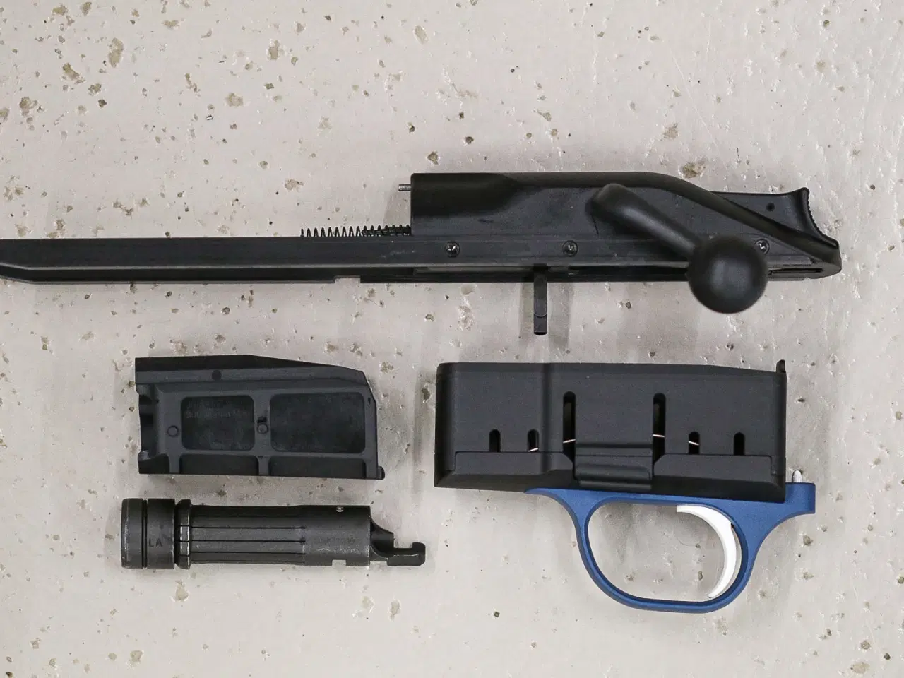 Billede 1 - Blaser R8 338LM sæt (links)