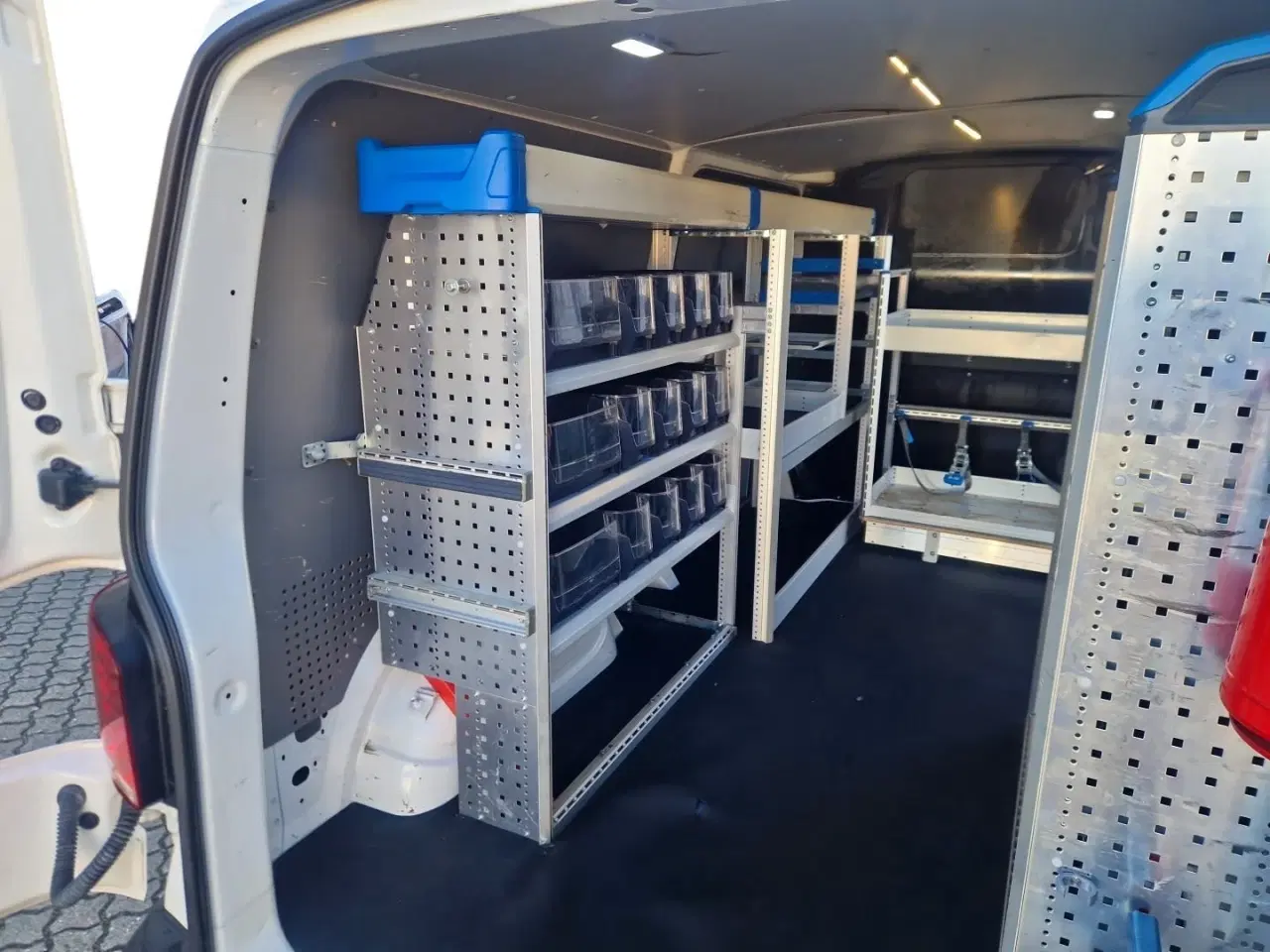 Billede 12 - VW Transporter 2,0 TDi 110 Kassevogn lang