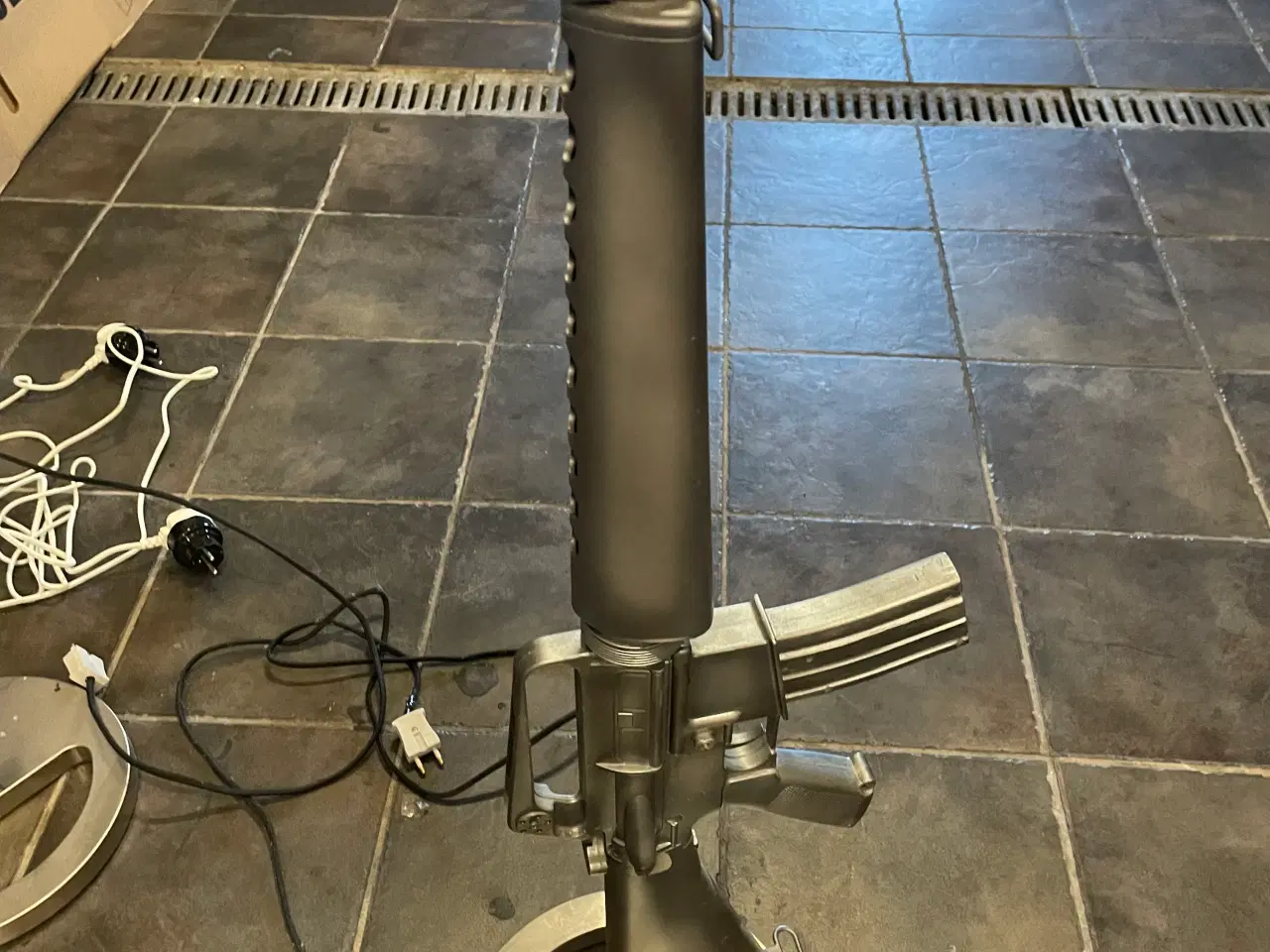 Billede 1 - Gevær lampe