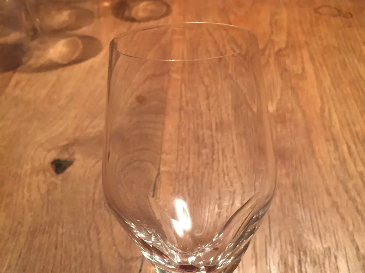 Billede 2 - Krystalglas,slebene, øl, vin mv.34stk.