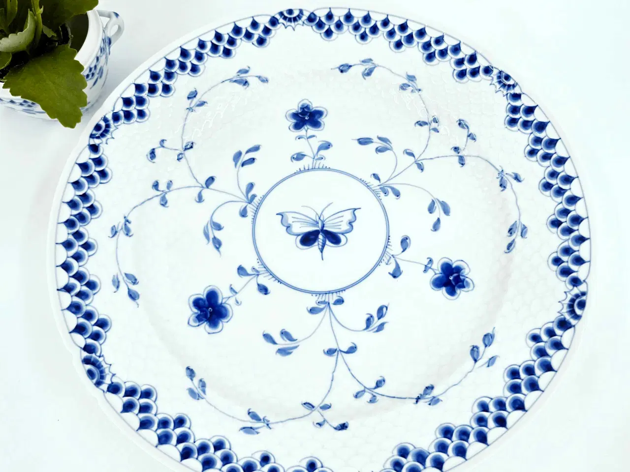 Billede 3 - Dickens Sommerfugl Stort Rundt Fad Porcelæn 