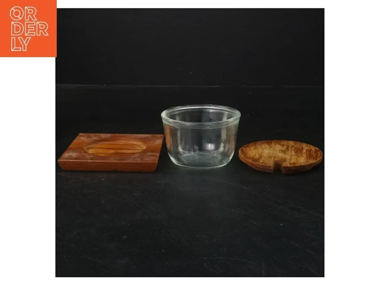 Billede 2 - Vintage glasbeholder med træ-låg og base (str. 6 cm)