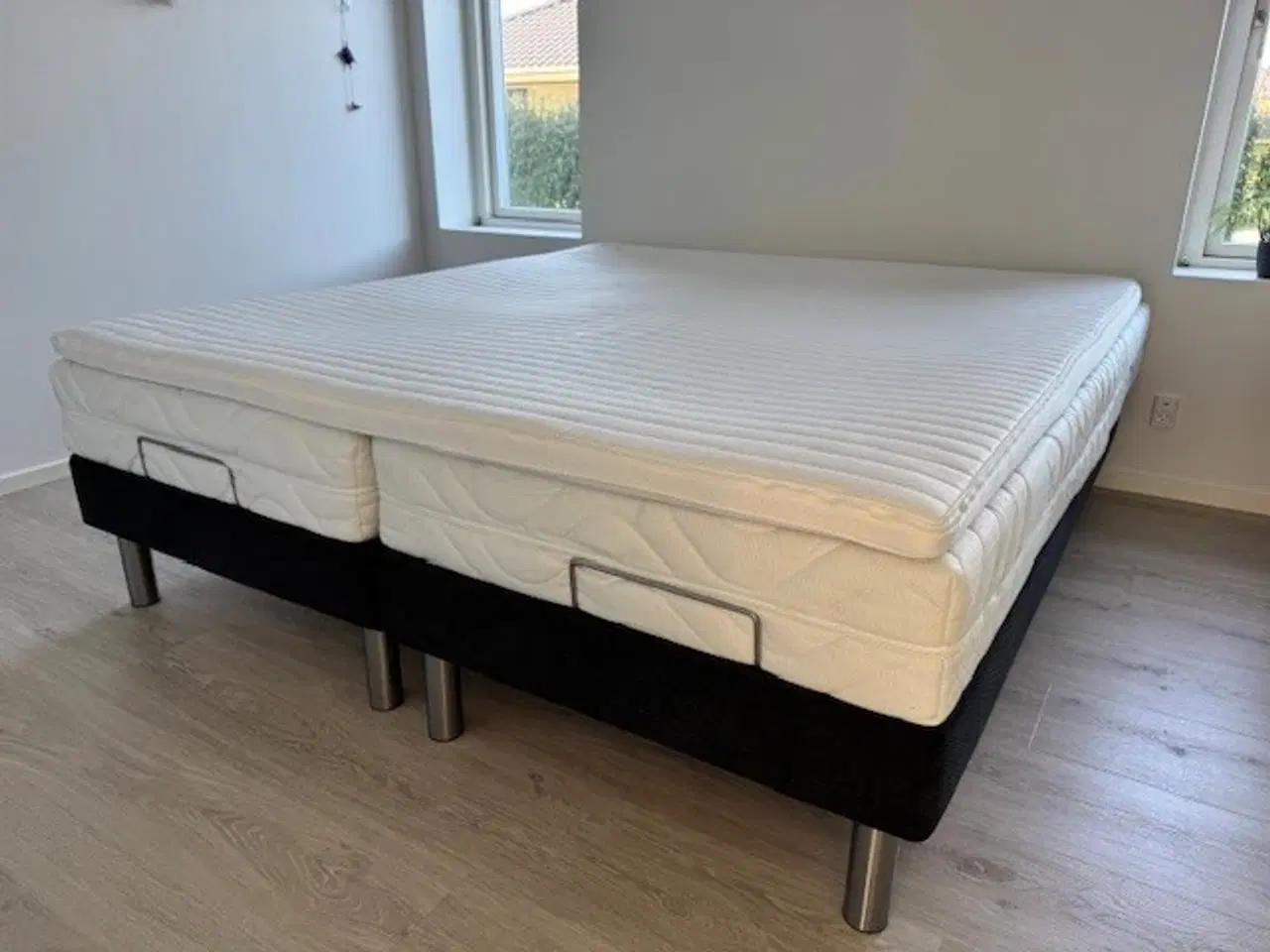 Billede 1 - Kontinentalseng med elevation - 180x200