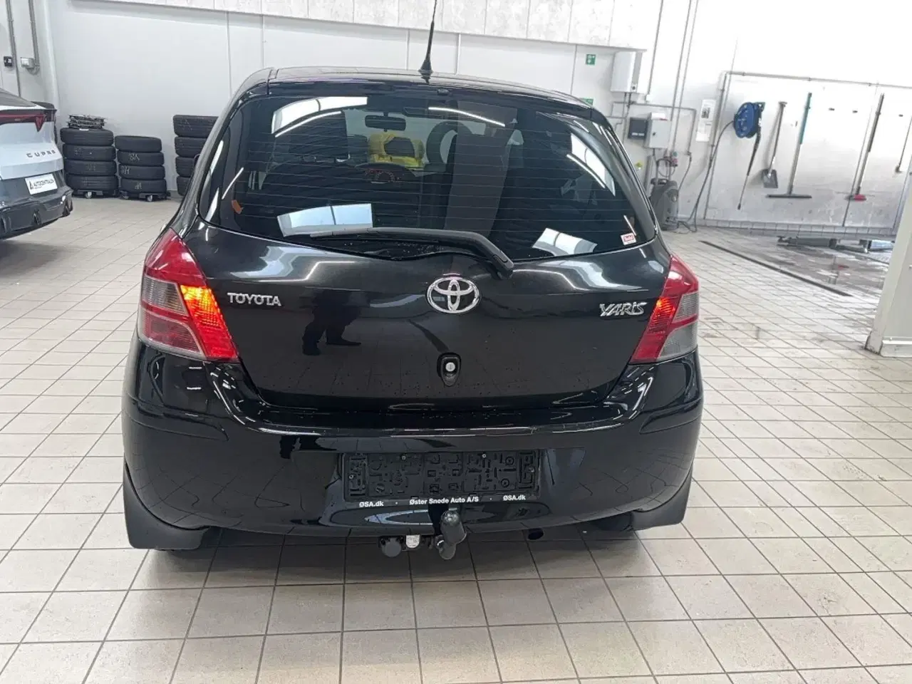Billede 3 - Toyota Yaris 1,3 Man.6, 5D. 99HK 5d