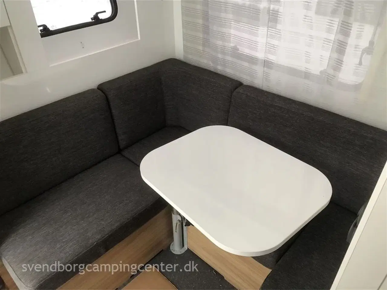 Billede 4 - 2022 - Adria Action 391 PD Panorama Bemærk den lave egenvægt.