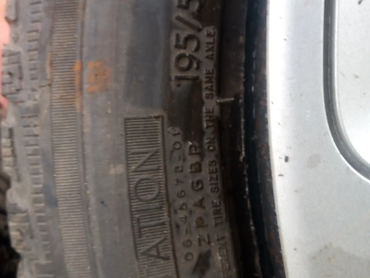 Billede 3 - Stålfælge med 195/55/20 vinterdæk M / Tpm Ventiler