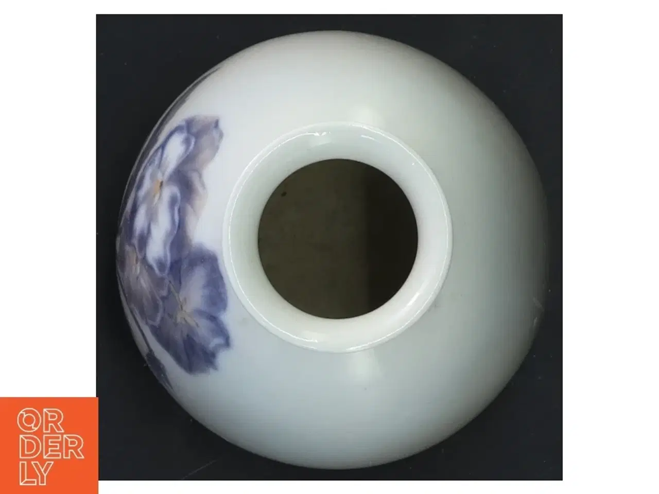 Billede 4 - Dahl Jensen vase med blomstermotiv (str. 11,5 cm)
