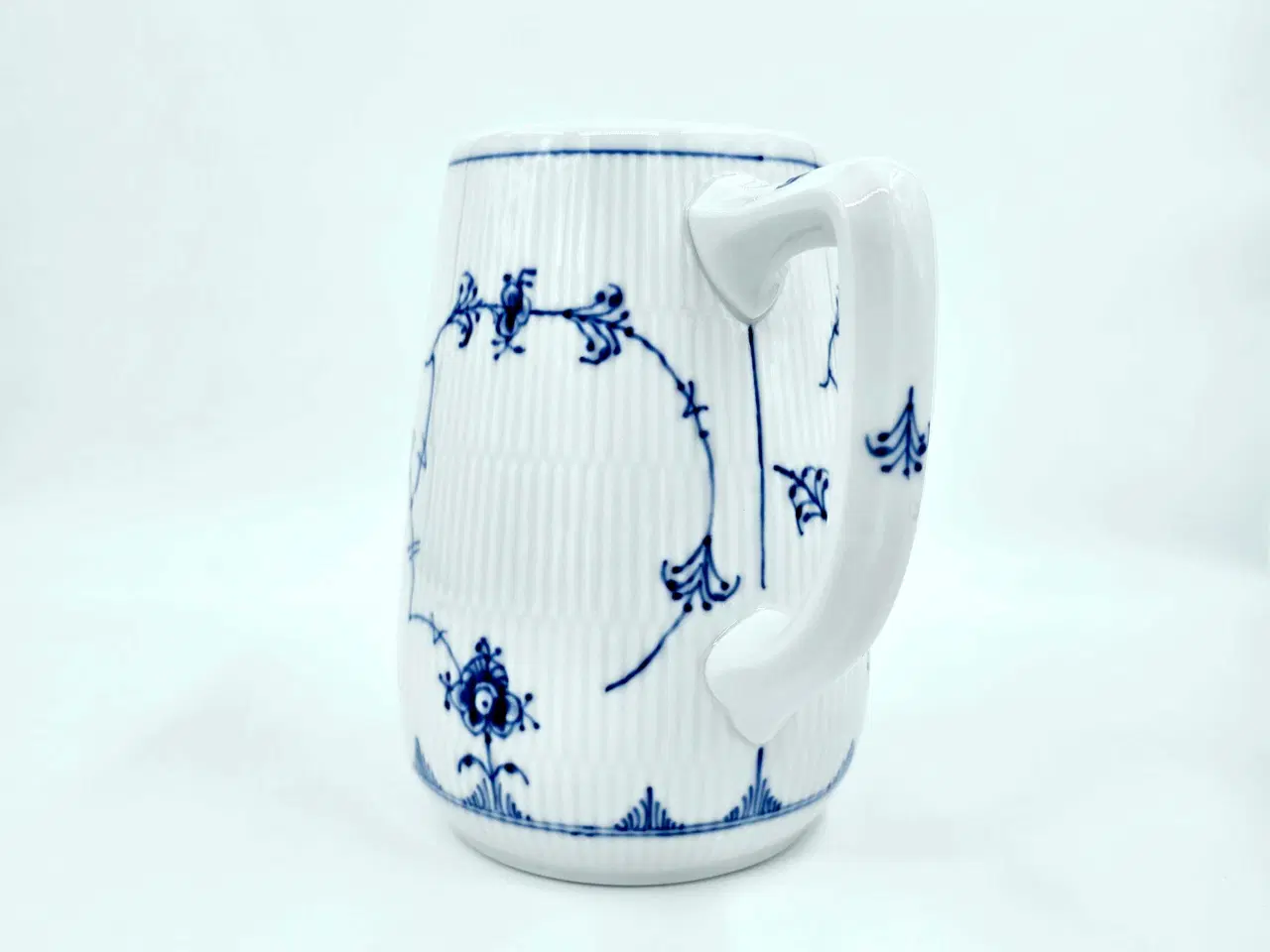 Billede 6 - Musselmalet Riflet Hotelporcelæn Stor Kande 