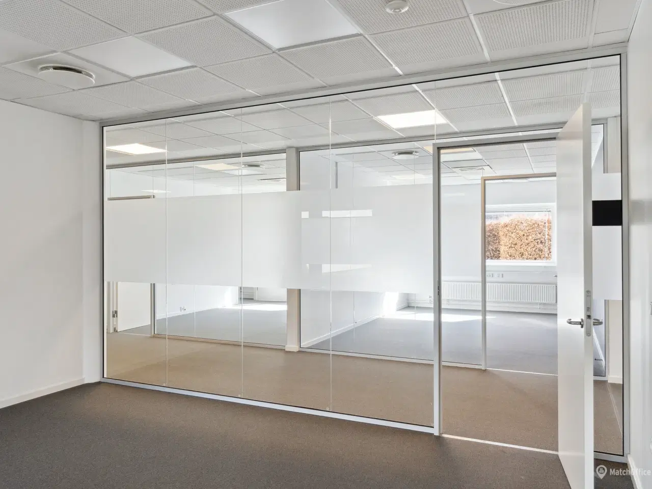 Billede 8 - Moderne kontor med gode faciliteter