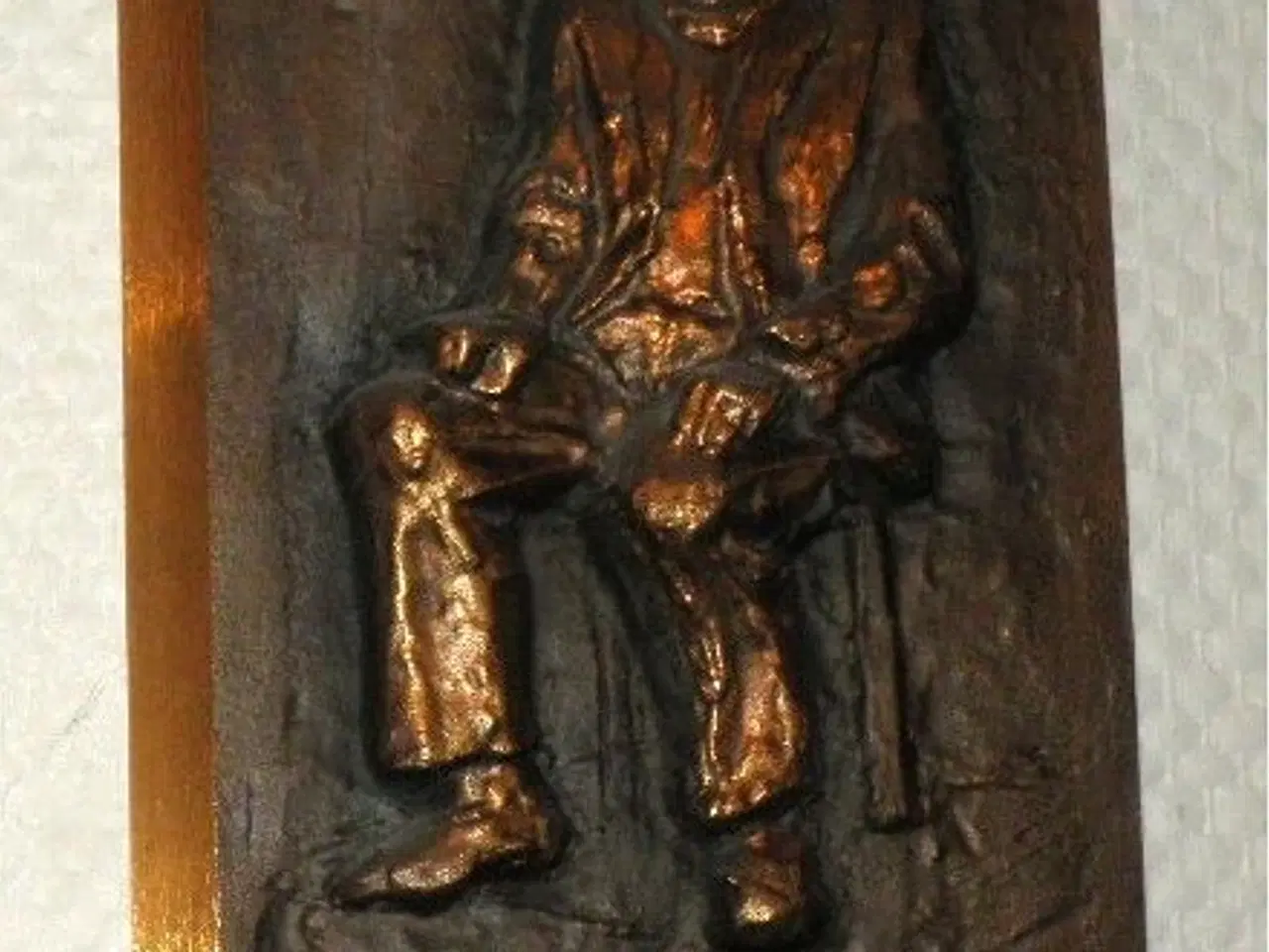 Billede 1 - Relief i patineret bronze af Bjørn Nordahl