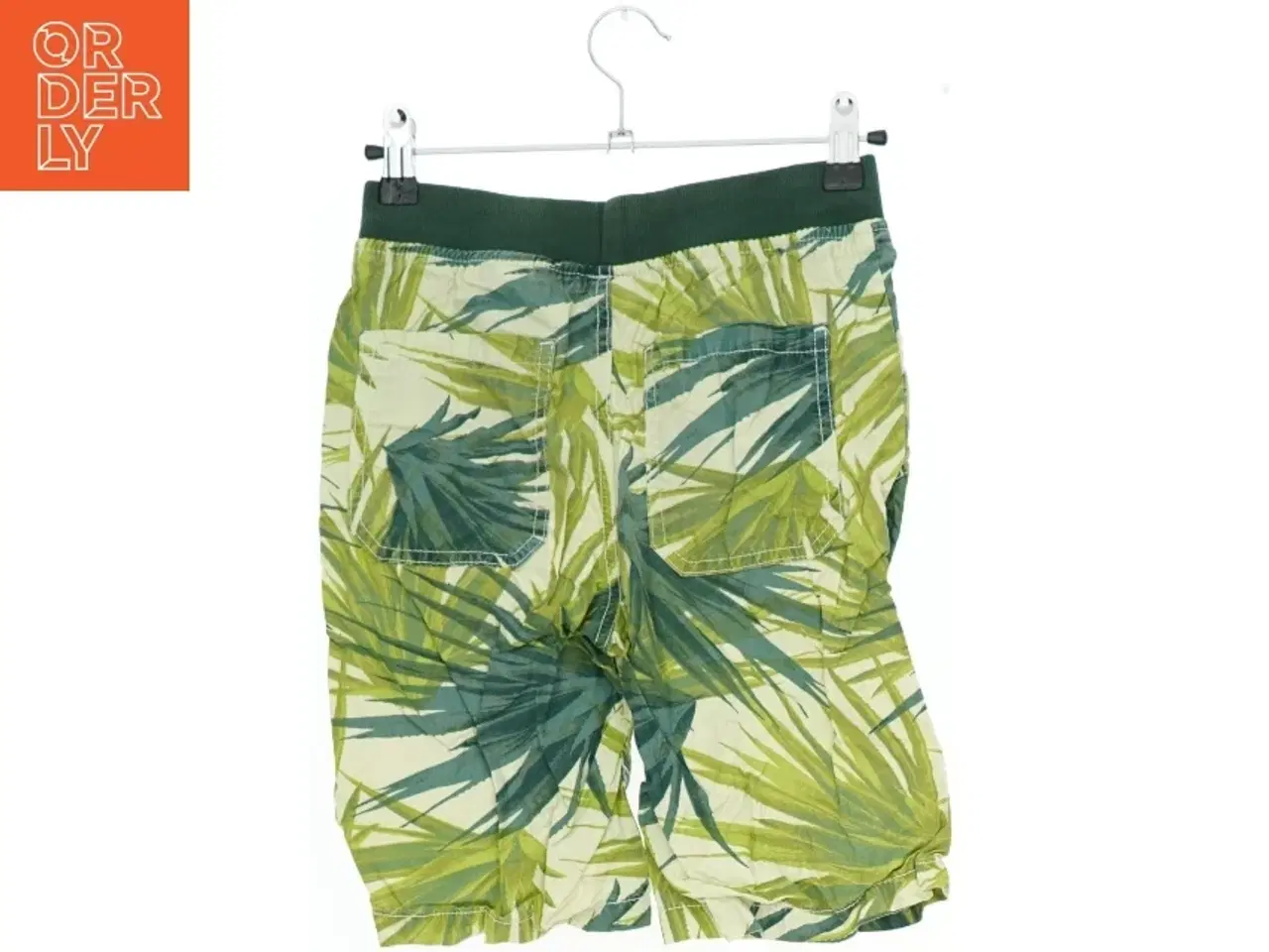 Billede 2 - Grønne shorts med palmemønster fra H&M (str. 134)