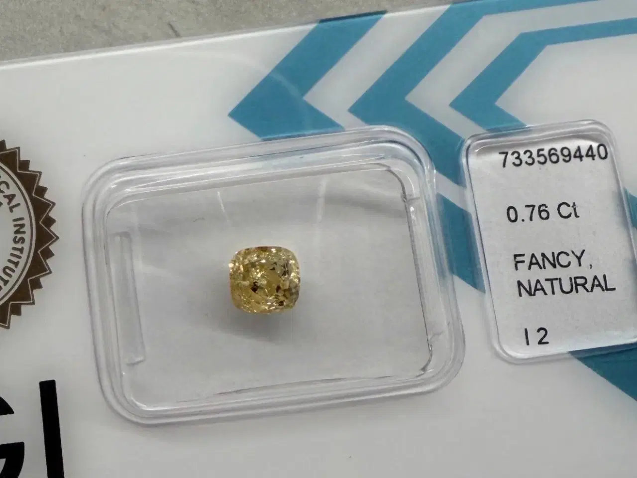 Billede 6 - IGI Fancy Natural Diamant 0,76 Ct - Fancy Yellow 