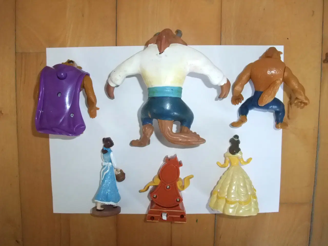 Billede 5 - Skønheden og Udyret Figurer