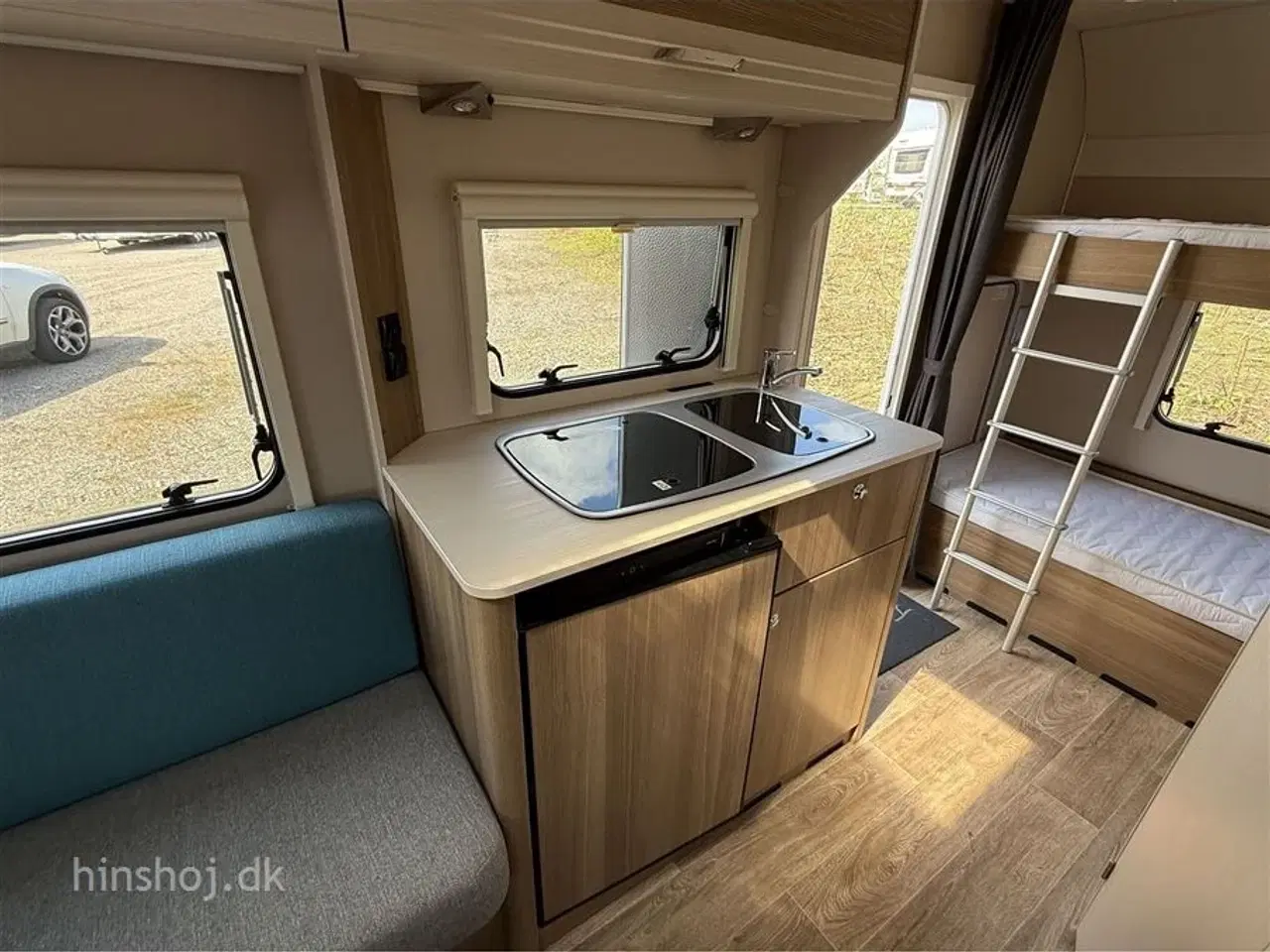 Billede 4 - 2022 - Dethleffs C'joy 480 QLK   Rigtig fin let lille let køjevogn med god plads fra Hinshøj Caravan A/S