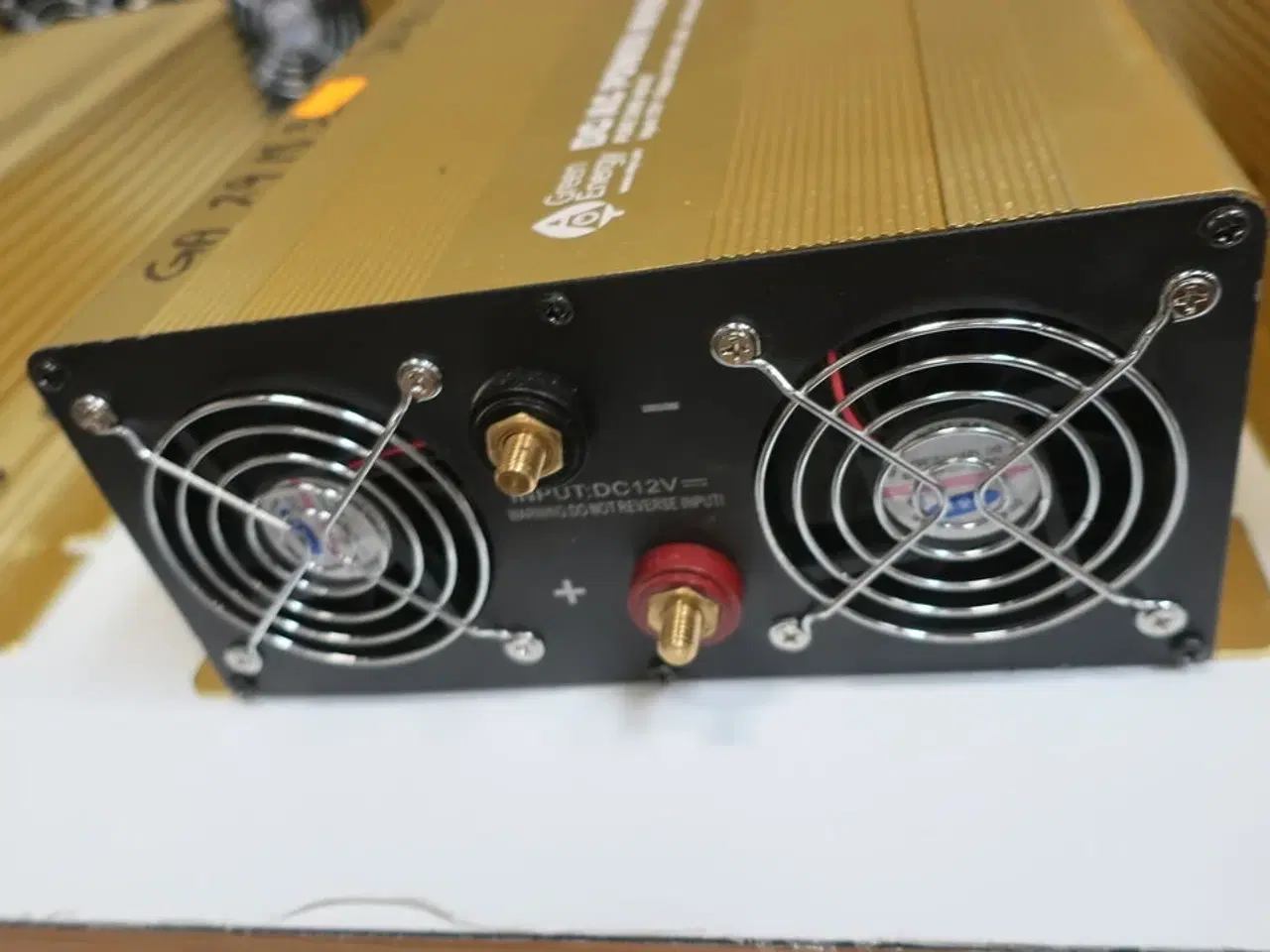 Billede 3 - Inverter GREEN ENERGY Pure Sine Wave DC/AC Power 2000W