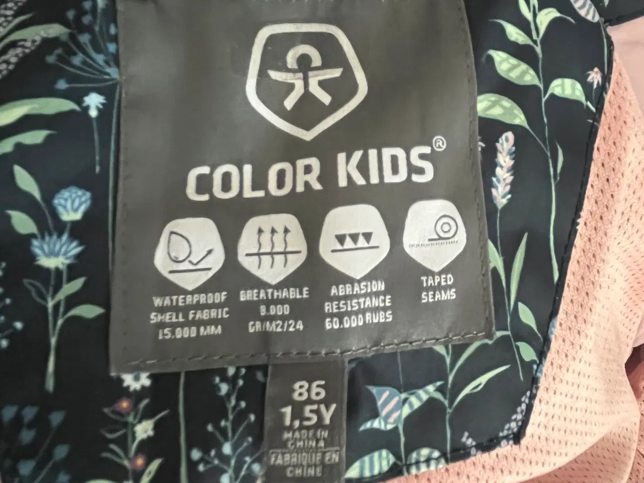 Billede 4 - Regndragt fra Color kids str. 86