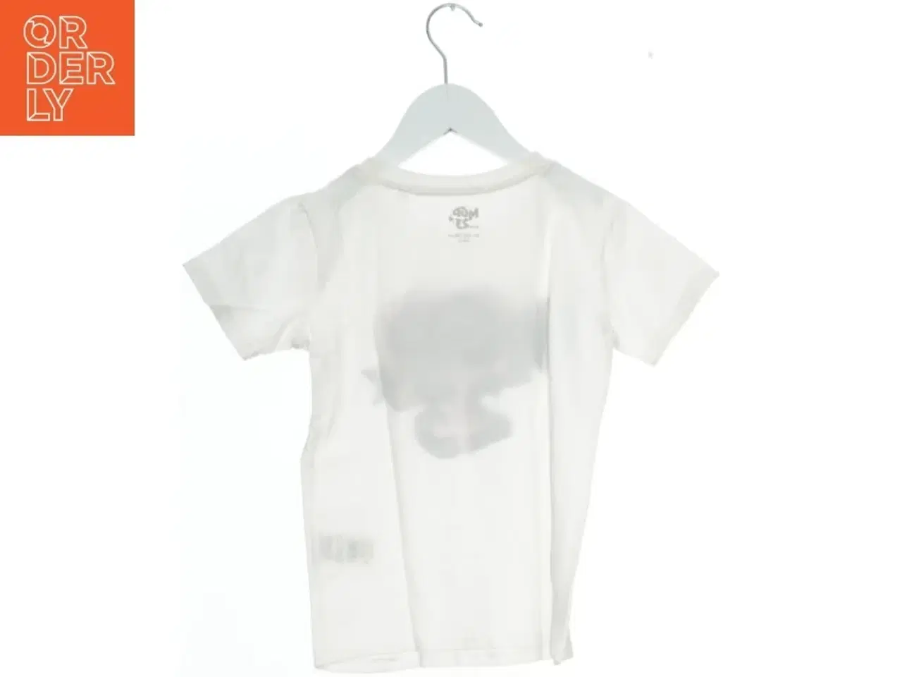 Billede 2 - Hvid T-shirt med MGP 23 grafisk print fra DR (str. 128)
