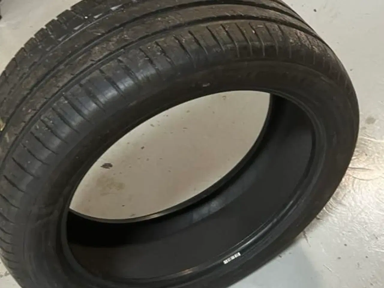Billede 2 - 4 stk. sommerdæk til elbil