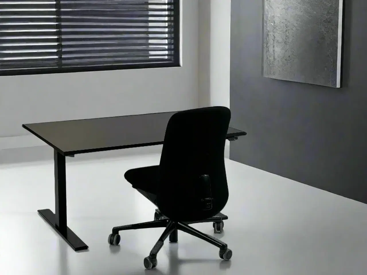 Billede 2 - Linak Hæve/sænkebord – Sort 120x80 cm