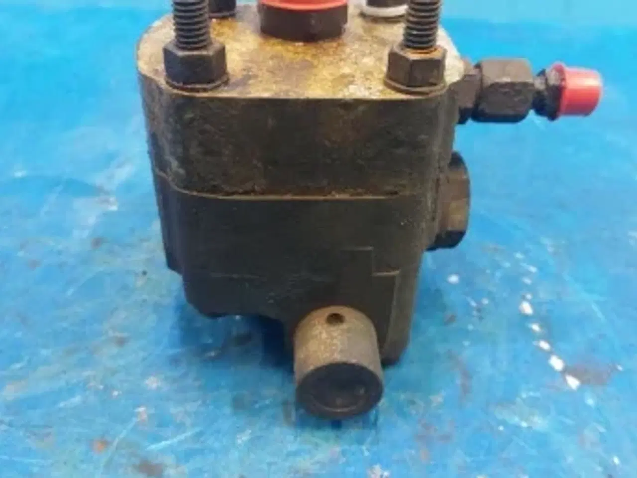 Billede 5 - Hydrema 906B Ladeventil 513805