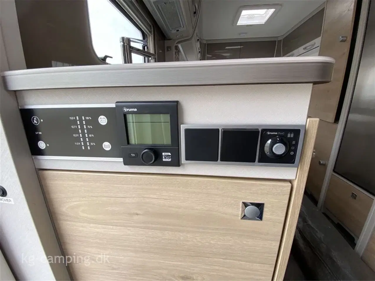 Billede 17 - 2021 - Dethleffs Nomad 510 LE Avantgarde   Masser af udstyr: Solceller - Inverter - Klimaanlæg - Fortelt - XT mover