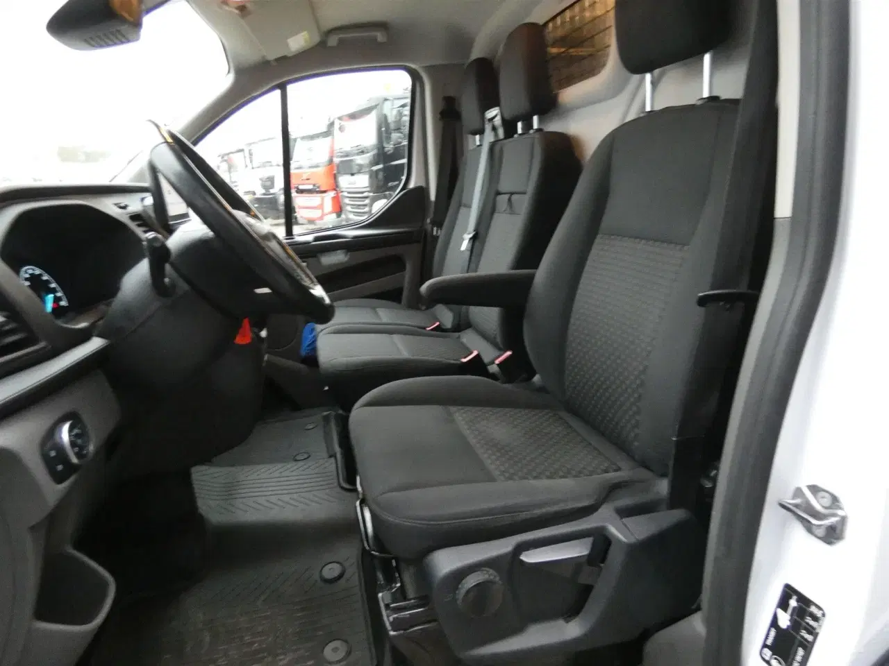 Billede 11 - Ford Transit Custom 280 L1H1 2,0 TDCi Trend 130HK Van 6g