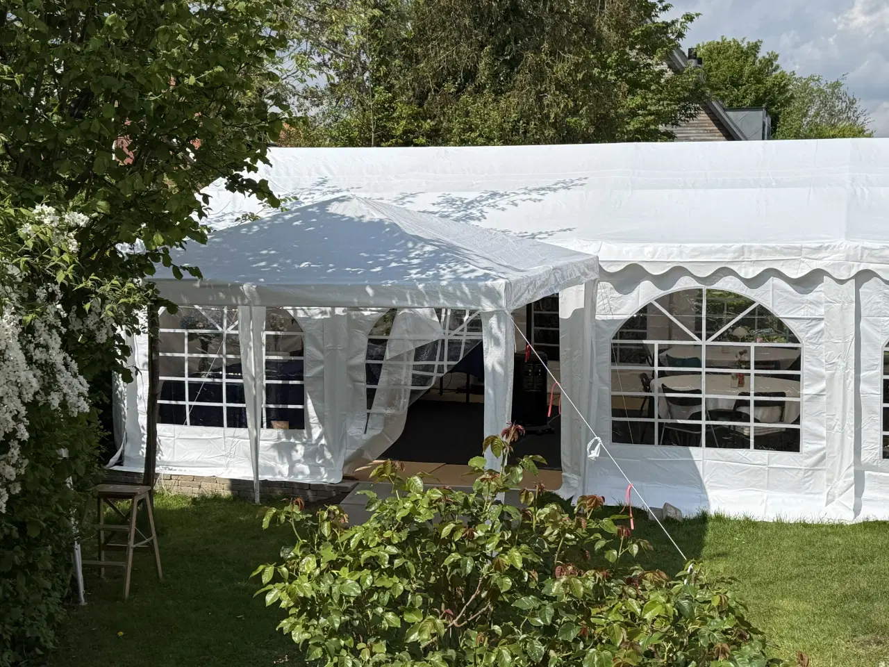 Billede 1 - Partytelt til konfirmation, havefest eller bryllup