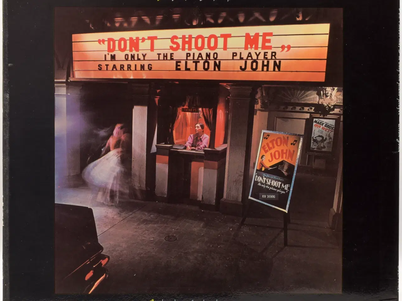 Billede 2 - Elton John - Don't Shoot Me I'm Only The... - SCAN