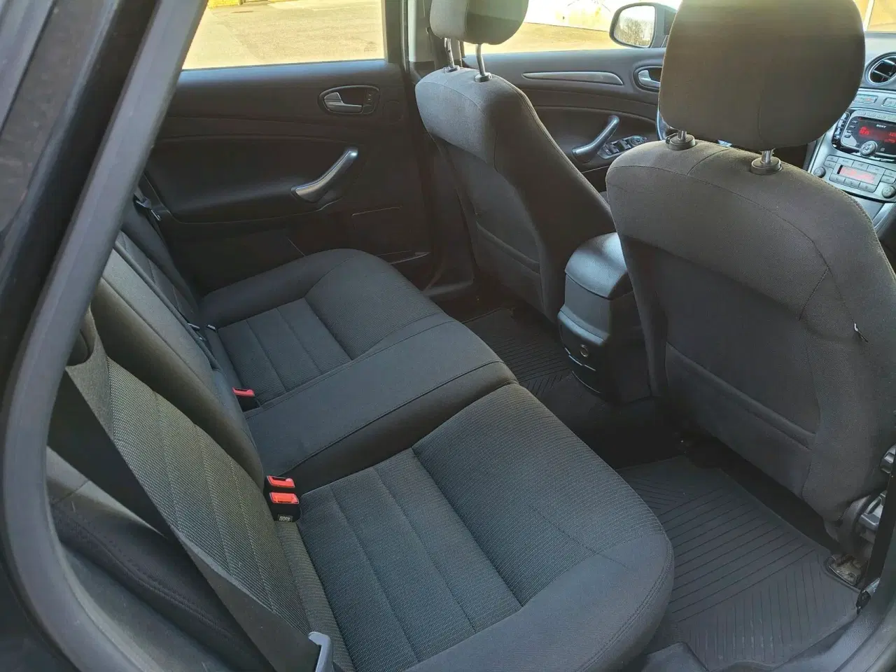 Billede 7 - Ford Mondeo 2,0 TDCi DPF Titanium 140HK Stc 6g