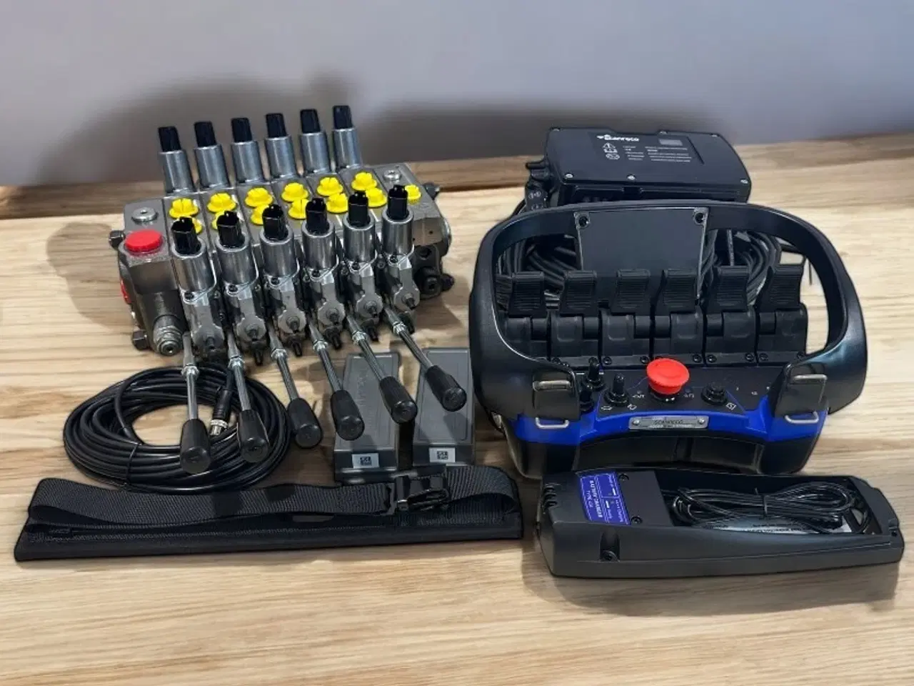 Billede 3 - Proportional Valve DPX And Radio Remote RC 400