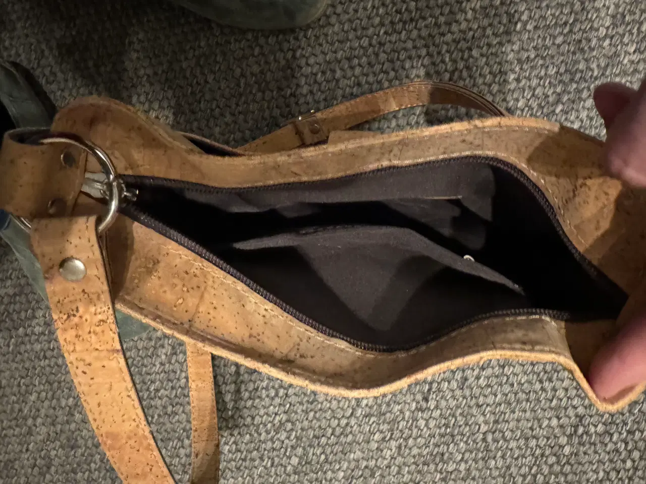 Billede 2 - Skuldertaske i kork