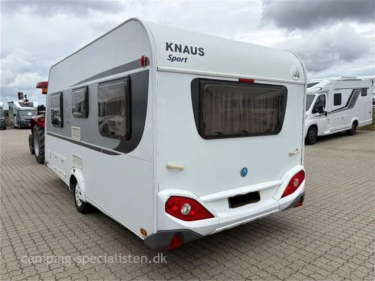 Billede 3 - 2016 - Knaus Sport 450 FU   Knaus Sport 450 FU 2016 - Se den nu hos Camping-Specialisten.dk