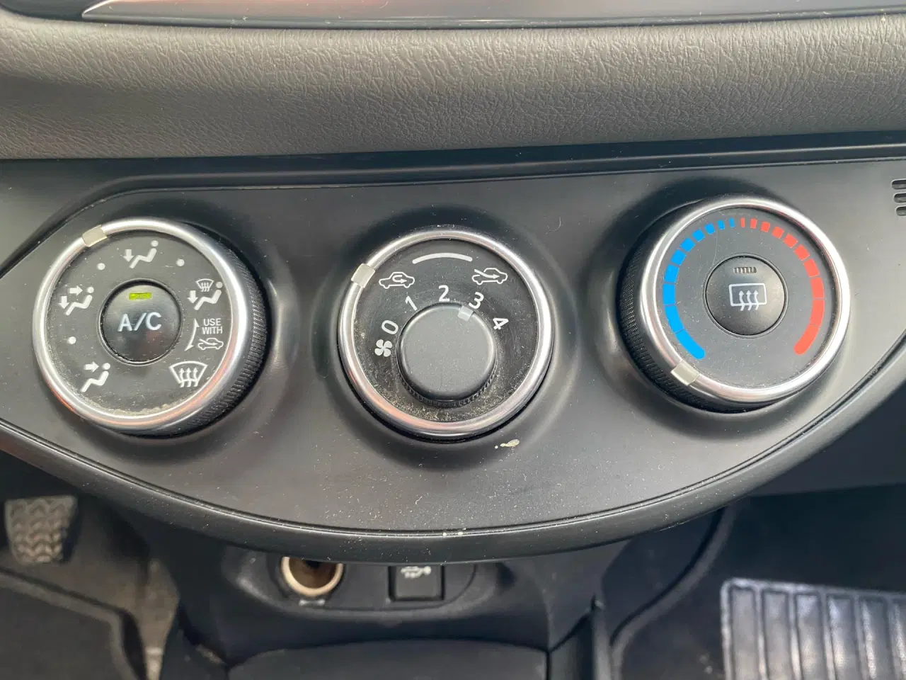 Billede 17 - Toyota Yaris 1,0 VVT-I T2 69HK 5d