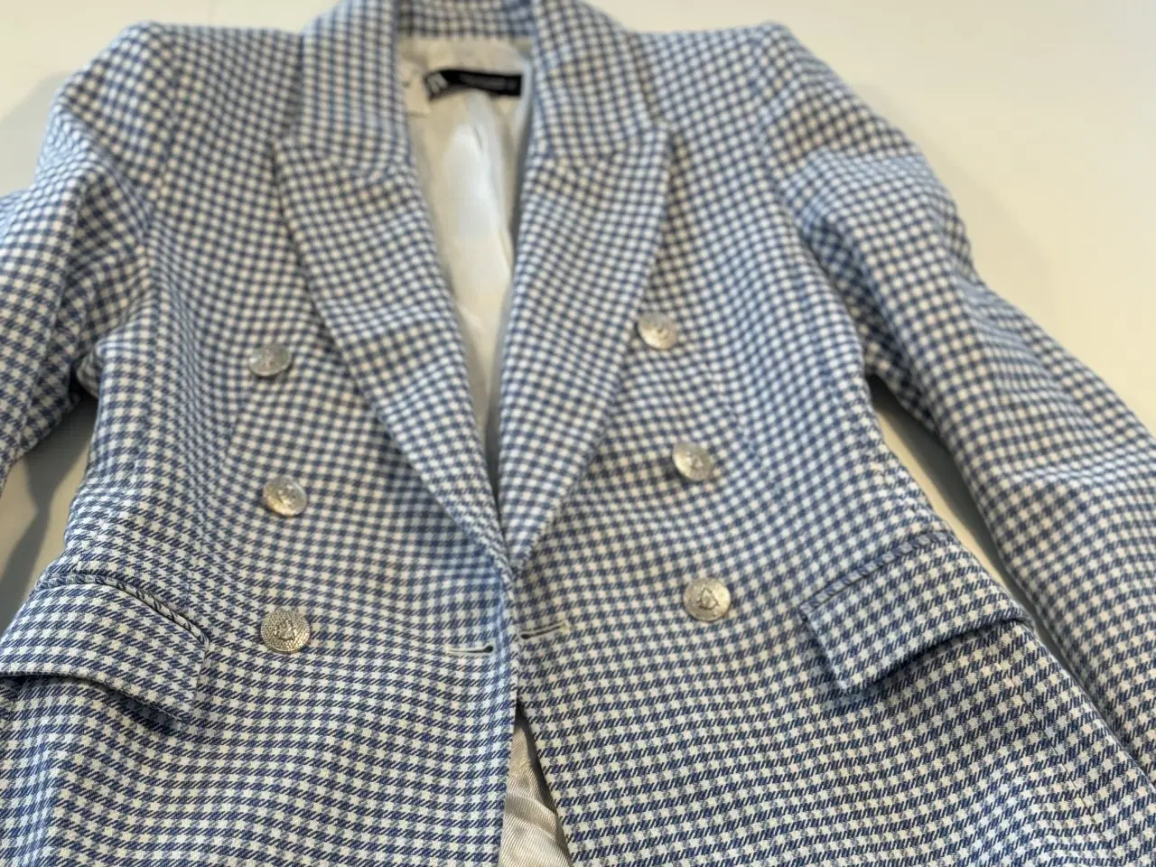 Billede 7 - Blazer str s blå og hvid 